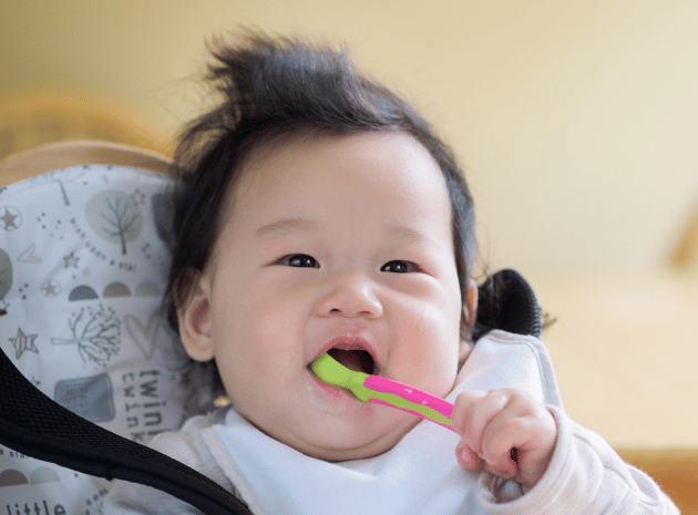 Weaning – How to support it in a nursery setting